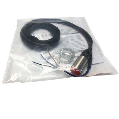 Qualität  IP67 Proximity Switch Sensor Autonics PR18-5DP IEC Standard 12VDC–24VDC usine