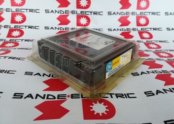 Ein neues GE FANUC IC693MDL753 Ausgangsmodul