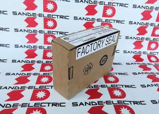 Ein neues AB 1769-IQ16F Hochgeschwindigkeits-Eingabemodul in Box 1769IQ16F