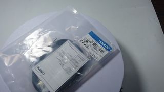 Omron E2E-X1R5F1 Induktiver Näherungssensor M8 1,5 mm | PNP NO 12-24VDC | Schaufenster der E2E-Serie